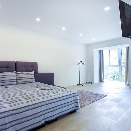 Top View Apartment In The Center Cherson Esterno foto